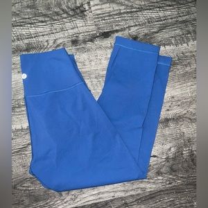 LULULEMON BLUE CROPPED LEGGINGS